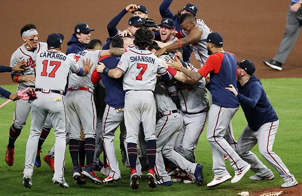 Braves bomb Astros to win first World Series since 1995 - The